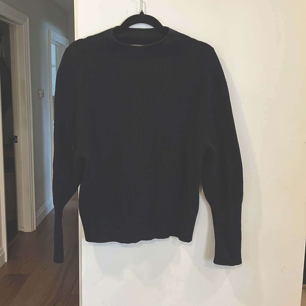 BR sweater
